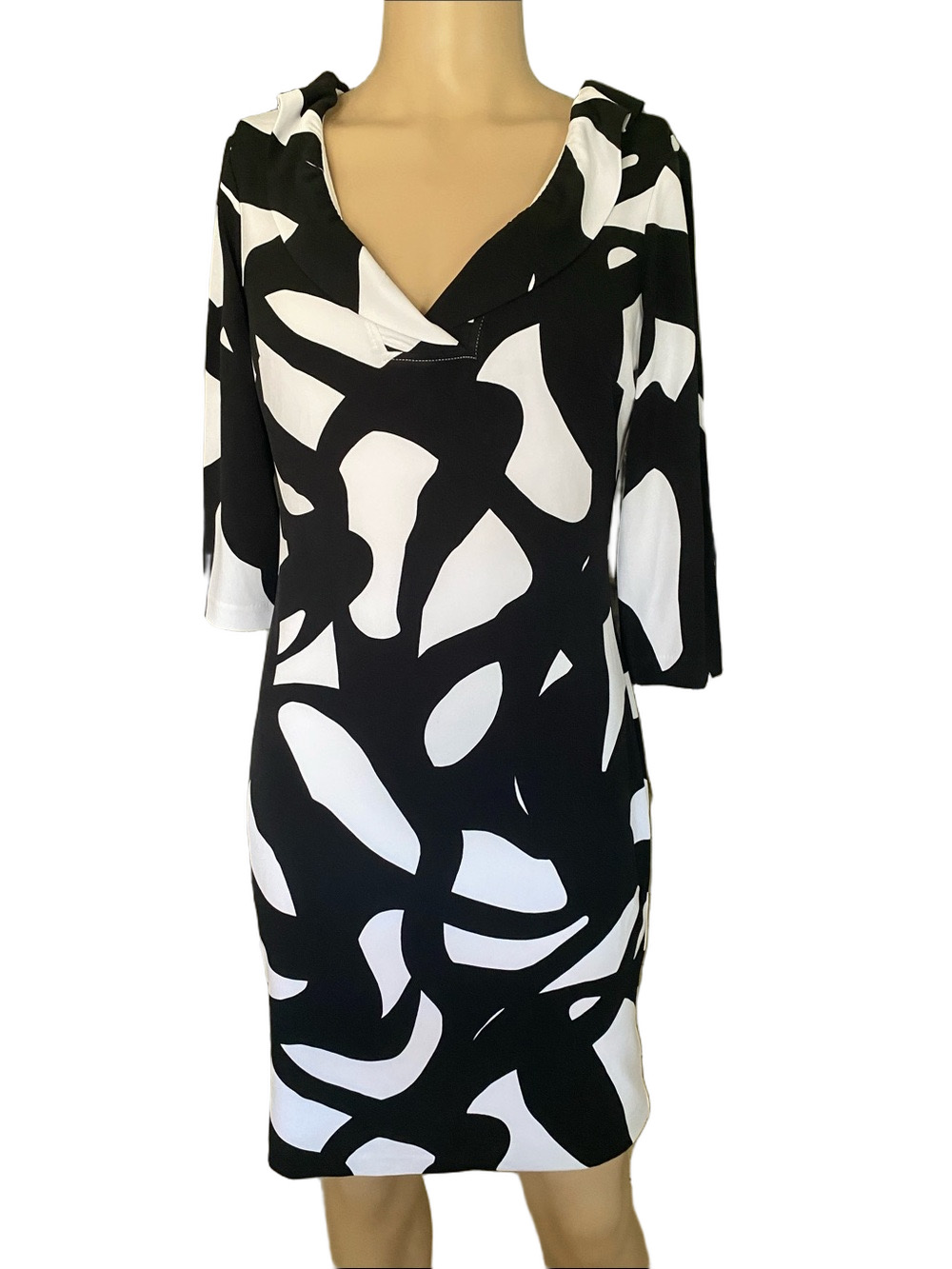 Frank Lyman Design Black & White Abstract Midi Dress